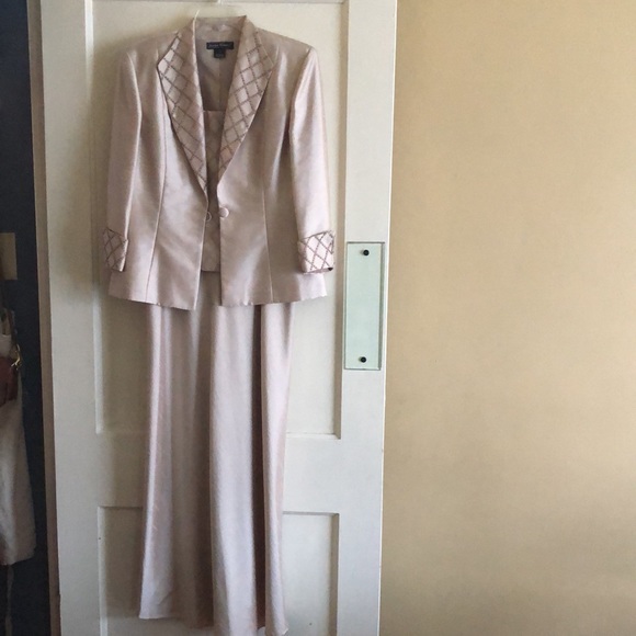 Jessica Howard evening gown with jacket - Picture 2 of 9